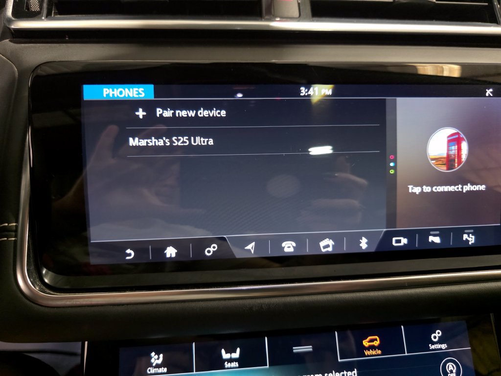 Used 2019 Land Rover Range Rover Velar R-Dynamic SE AWD/4WD image 28