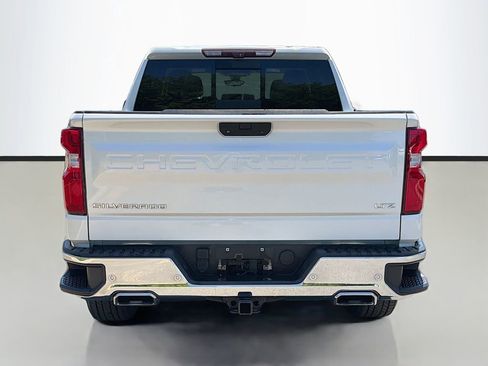 Used 2020 Chevrolet Silverado 1500 LTZ w/ LTZ Plus Package AWD/4WD image 6