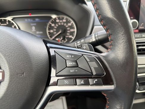 Used 2024 Nissan Altima 2.5 SR image 13