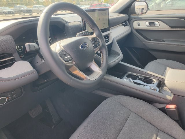 New 2027 Ford Explorer Active AWD/4WD image 10