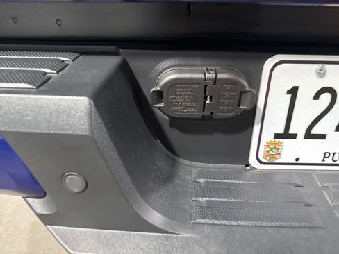 Used 2025 Toyota Tacoma TRD Off-Road image 24