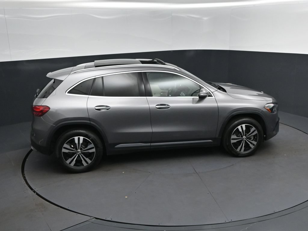 Used 2025 Mercedes-Benz GLA 250 image 37