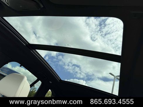 Used 2026 BMW X5 xDrive40i w/ M Sport Package image 23