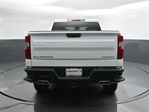 Used 2024 Chevrolet Silverado 1500 Custom Trail Boss image 8