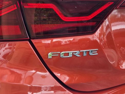 Used 2020 Kia Forte GT-Line FWD image 10
