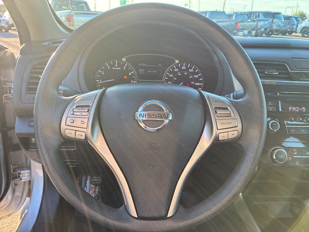 Used 2014 Nissan Altima 2.5 S FWD image 13