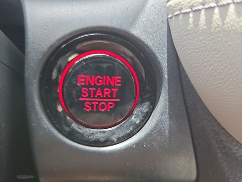 Certified 2024 Honda HR-V EX-L image 34