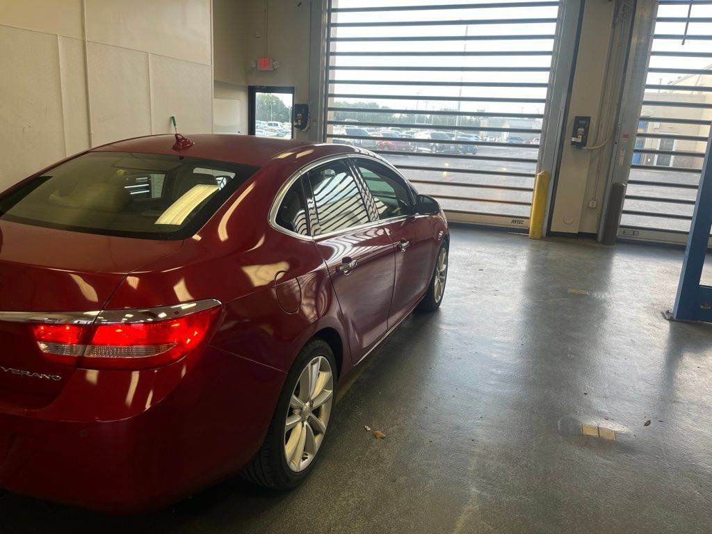Used 2013 Buick Verano Convenience FWD image 10