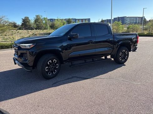 Used 2024 Chevrolet Colorado Z71 w/ Z71 Convenience Package 2 AWD/4WD image 10