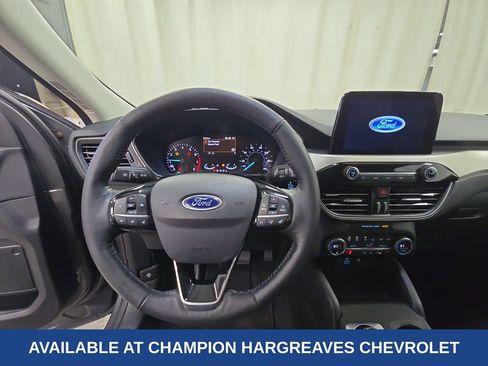 Used 2021 Ford Escape SE w/ Convenience Package image 15