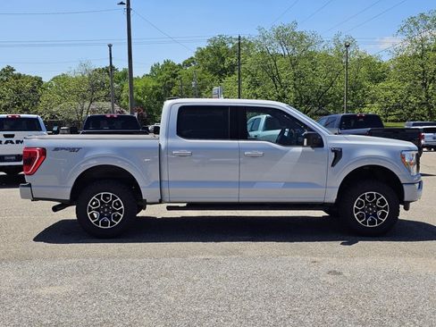 Used 2021 Ford F150 XLT w/ Equipment Group 301A Mid AWD/4WD image 8