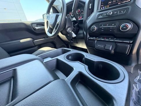 Used 2022 Chevrolet Silverado 1500 Custom Trail Boss w/ Safety Confidence Package AWD/4WD image 25