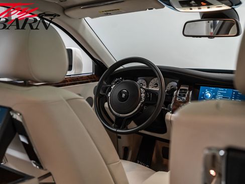 Used 2012 Rolls-Royce Ghost Extended Wheelbase image 55