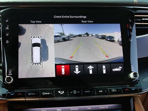 Used 2023 Jeep Grand Wagoneer Series III w/ Rear Seat Video Group 1 AWD/4WD image 26