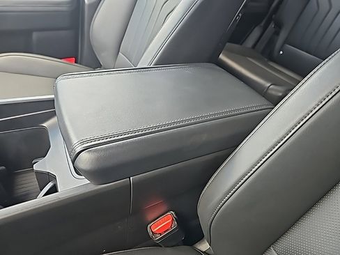 Certified 2025 Hyundai Santa Fe SEL image 21