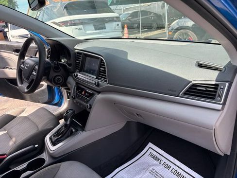 Used 2018 Hyundai Elantra SEL FWD image 18