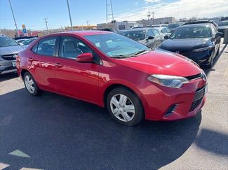 Used 2016 Toyota Corolla LE video 1