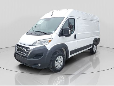 New 2025 RAM ProMaster 1500 w/ Quick Order Package 22G SLT image 2
