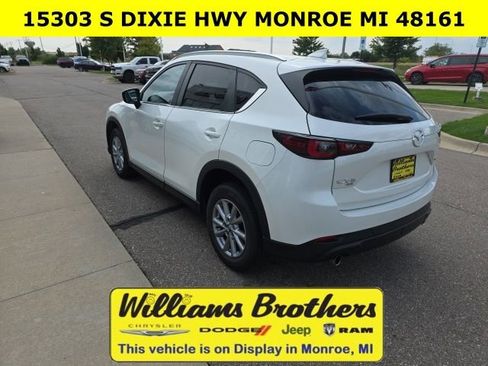 Used 2023 MAZDA CX-5 AWD 2.5 S w/ Select Package image 9