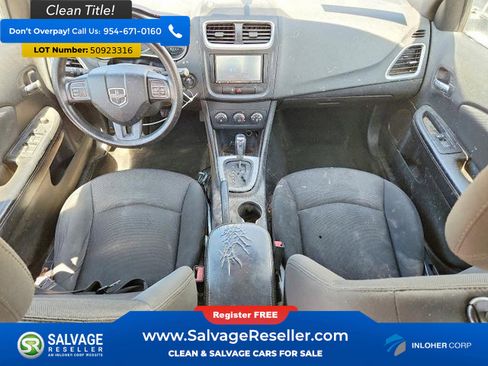 Used 2012 Dodge Avenger SE FWD image 11