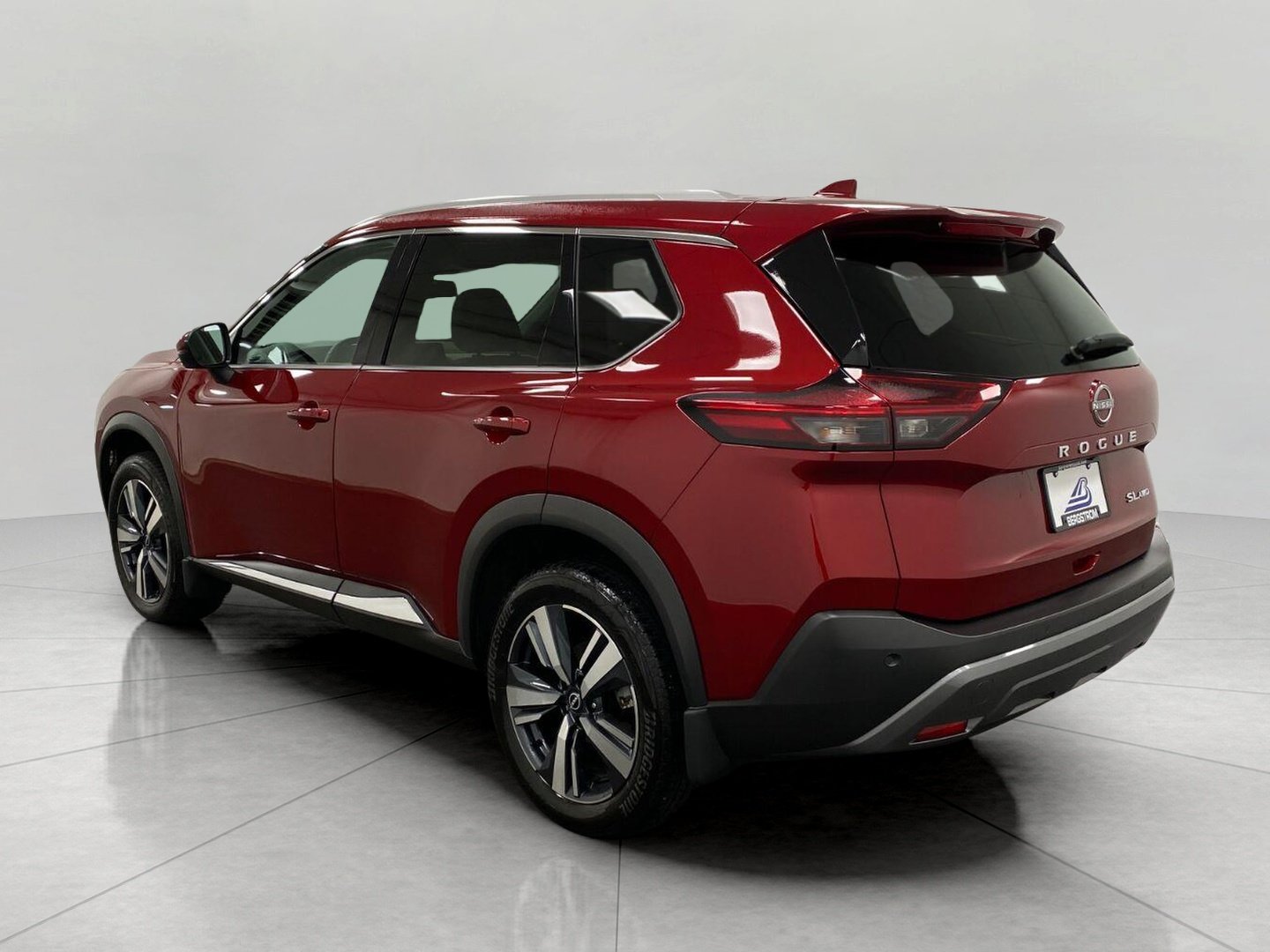 Certified 2023 Nissan Rogue SL AWD/4WD image 7