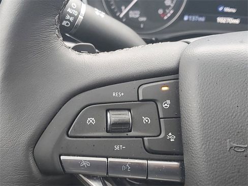 Certified 2024 Cadillac XT6 Premium Luxury w/ Technology Package image 17