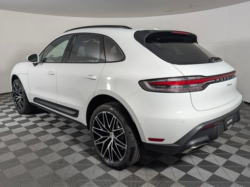 New 2026 Porsche Macan AWD/4WD image 3
