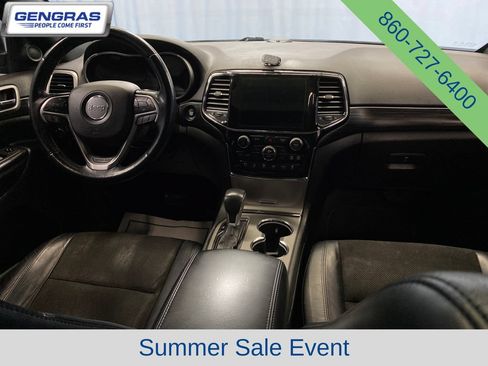 Certified 2021 Jeep Grand Cherokee Laredo X AWD/4WD image 41