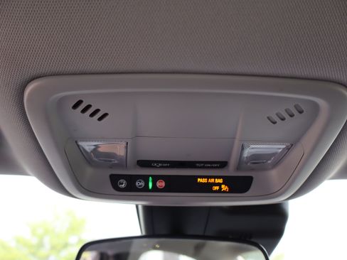 Used 2024 Chevrolet Malibu LT FWD image 29