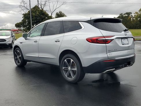 Used 2020 Buick Enclave Essence w/ Sport Touring Edition image 4