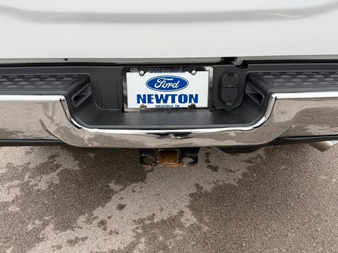 Used 2022 RAM 2500 Tradesman w/ Chrome Appearance Group image 34