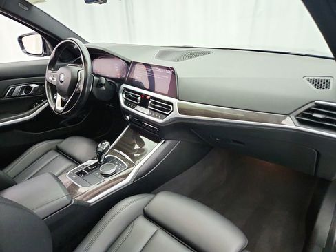 Used 2019 BMW 330i xDrive Sedan AWD/4WD image 27