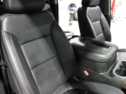 Used 2021 Chevrolet Silverado 1500 LT Trail Boss w/ Convenience Package II AWD/4WD image 32