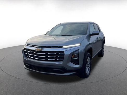 Used 2025 Chevrolet Equinox LT image 7