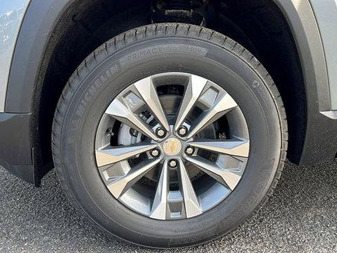 New 2026 Chevrolet Equinox LT w/ Convenience Package II image 10