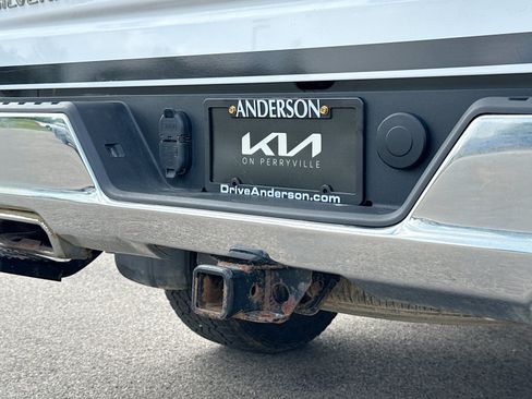 Used 2024 Chevrolet Silverado 1500 LTZ AWD/4WD image 15