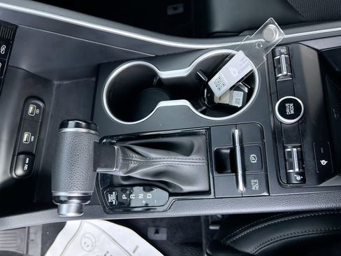 Used 2024 Kia K5 GT-Line image 22