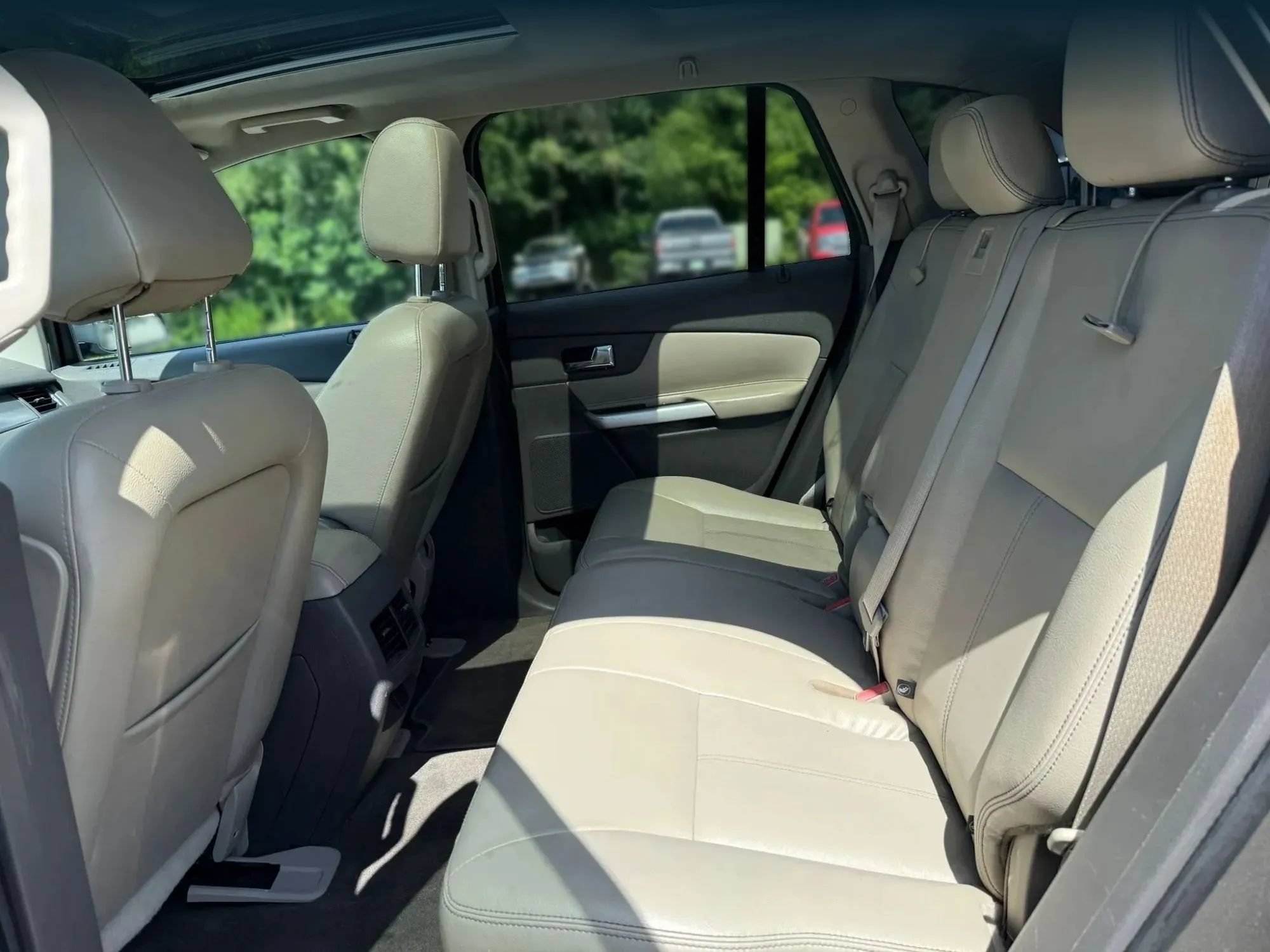 Used 2013 Ford Edge SEL FWD image 21