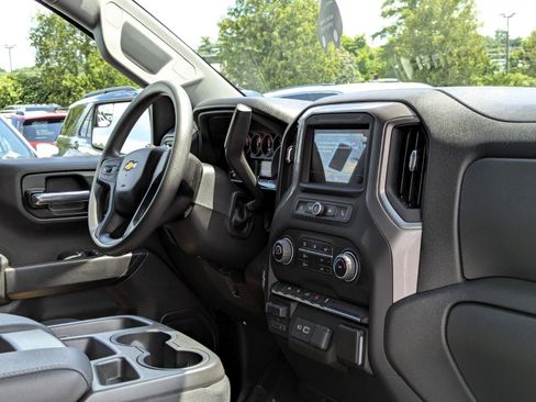 Certified 2023 Chevrolet Silverado 1500 Custom AWD/4WD image 18