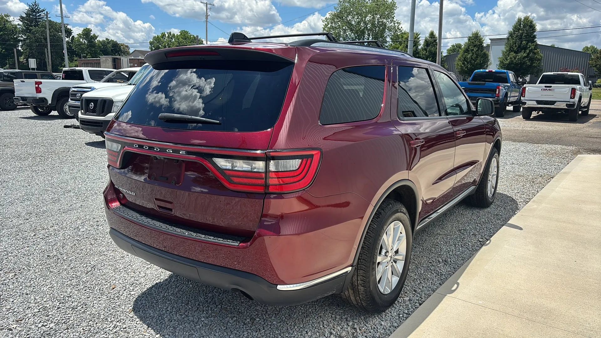 Used 2023 Dodge Durango SXT AWD/4WD image 8