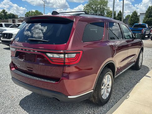 Used 2023 Dodge Durango SXT AWD/4WD image 8