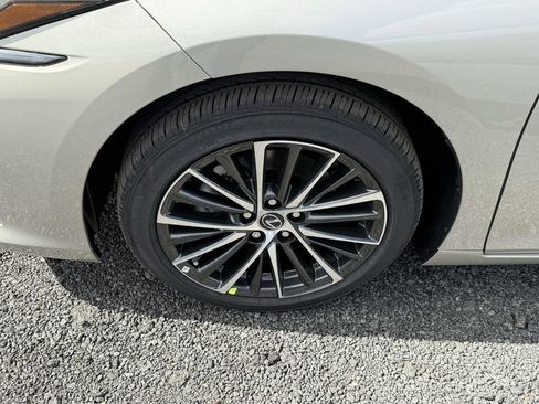 New 2025 Lexus ES 350 Premium image 7