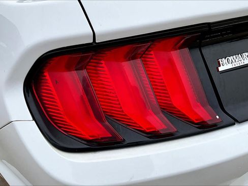 Used 2022 Ford Mustang Premium image 50