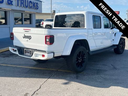 Used 2023 Jeep Gladiator Overland AWD/4WD image 10