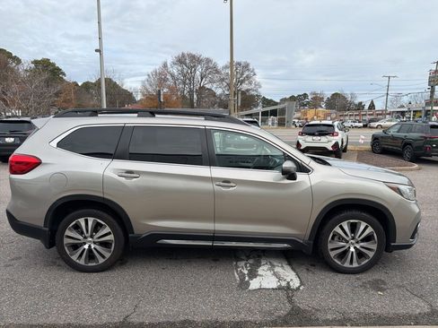 Used 2019 Subaru Ascent Limited w/ Popular Package #2A image 6