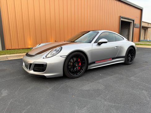 Used 2018 Porsche 911 GT3 RS image 12