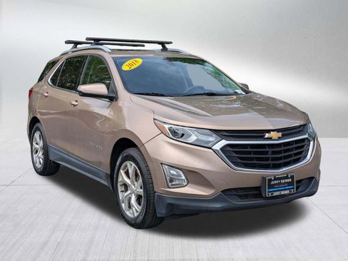 Used 2018 Chevrolet Equinox LT w/ Sun & Infotainment Package AWD/4WD image 7