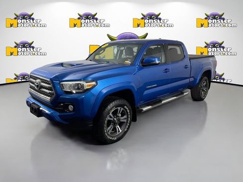 Used 2016 Toyota Tacoma SR5 AWD/4WD image 1
