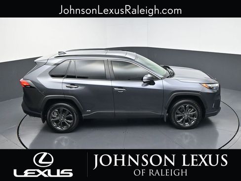 Used 2023 Toyota RAV4 Limited image 27