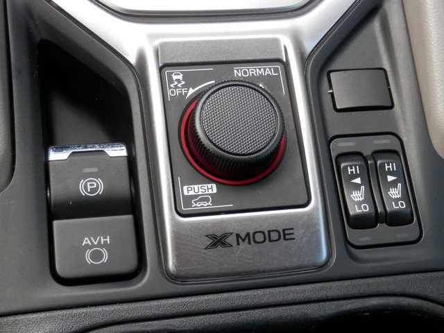 Used 2023 Subaru Forester Premium AWD/4WD image 28